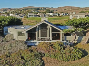 Image of Grayhaven - Panoramic views of the Pacific, spacious comfortable, 1 level.