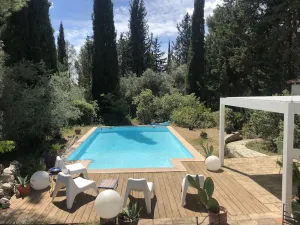 Image of House with swimming pool - In the heart of the garrigue - Close to the sea, Camargue, and early Cévennes