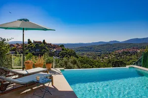 Image of Dream villa (150m²) \/ 3 bedrooms \/ Panoramic view, Heated pool in season