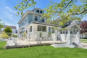 Image of 3 Bedroom Beach Retreat
