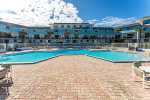 Image of Maria Beautiful Beachfront Condo, sleeps up to 8. BIG DISCOUNTS NOW