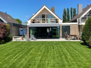 Image of Luxe vrijstaande  woning   Met een royale tuin op zuiden