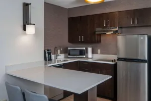 Image of Enjoy a Hassle-Free and Suiting Stay! Pets Allowed, Free Breakfast!