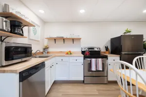 Image of Cottonwood Retreat - Private Entrance - Near Canyons!