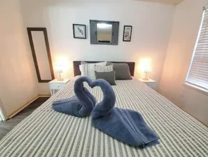 Image of Superb location. Close to all main activities.