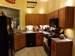 Image of Gator Alumni House, 2 Miles From Campus