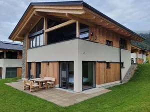 Image of Lovely ski in-ski out lodge with sauna