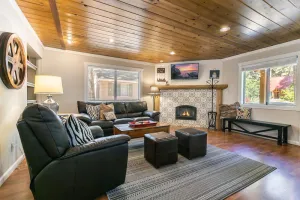 Image of Hidden Willow at Tahoe Park - Cozy 2 BR Cabin, Walk to Dining, Near Skiing
