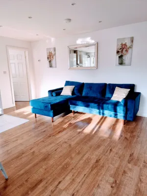 Image of Sunny detached bungalow with private courtyard