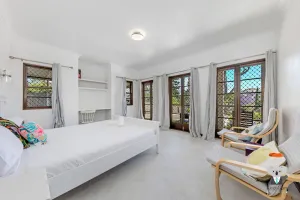 Image of KozyGuru Thornleigh 3BR House Nature Convenience