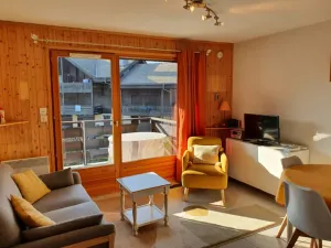 Image of Cozy 4-person apartment with balcony & garage in Samoëns