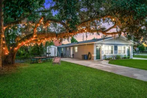 Image of #3 Charming 2 Bdrm -1 Bath - Boat Parking Incl. - Convenient Location