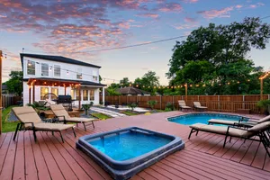Image of Spacious Home with Big Backyard, Jacuzzi, and Pool Bishops Art District & Dallas