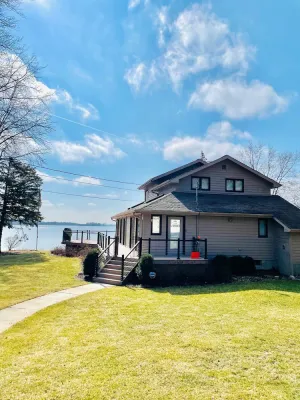 Image of Modern lakefront house, spectacular views and recreation equipment!
