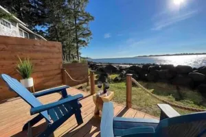 Image of New! Oceanfront Romantic Retreat \/ Outdoor Jacuzzi