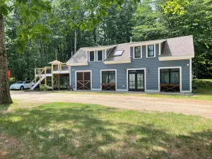 Image of Cozy Carriage House on Lake Ossipee.  Private beach with boat docks