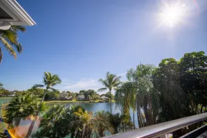 Image of Spacious Miami Lake House for Families 3Bd 2Bth 6p