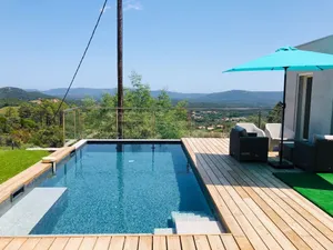 Image of Air-conditioned 75m2 duplex with spa and panoramic views!