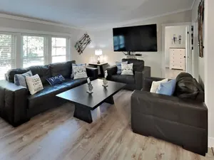 Image of Spacious Vacation Home - Put-in-Bay - Sleeps 16 w\/ 5 BR, 3 BA. Big Pool- IC66