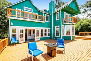 Image of Oceanview Home with High-Speed WiFi, Washer\/Dryer, & Gas Fireplaces