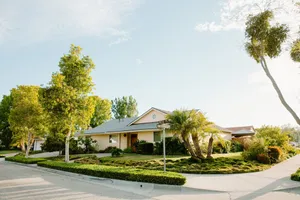 Image of Spacious home 7 minutes away from the beach!