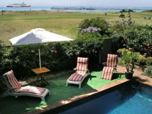 Image of Seacove on the beach