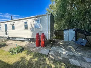 Image of Superb Caravan At Dovercourt Park, Sleeps 8 Ref 44202C