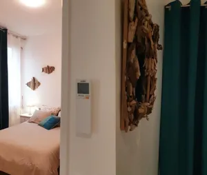 Image of Sunny apartment of 34m², separate bedroom, downtown Saint-Raphaël