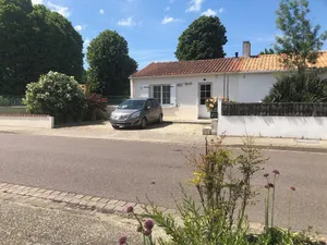 Image of Mers et Marais au Soleil Levant