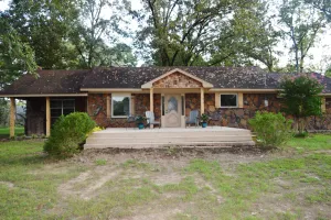 Image of Lake House on Ludwig