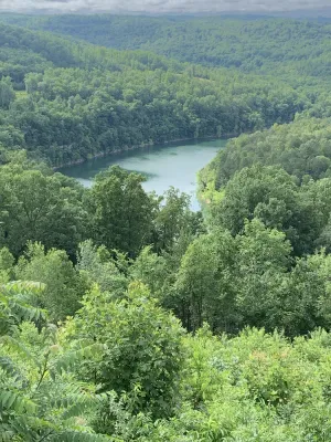 Image of Lake Cumberland Ohana.  Kid friendly, best views, hot tub.
