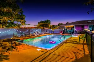 Image of THE GOOD VIBEZ HOUSE! Mini Golf Course,Heated Pool,Hot Tub,Game Room,Angel Wing