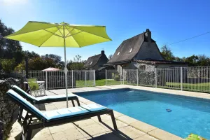 Image of Modern holiday home with pool in Gramat