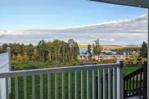 Image of Cedar Lodge Room w/ Lake Views!