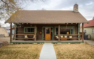 Image of Scout's Rest in Cody - Beautiful Cozy Log Cabin that sleeps 8!