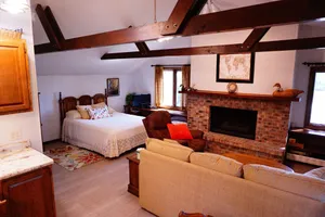 Image of Hilltop Studio Apartment