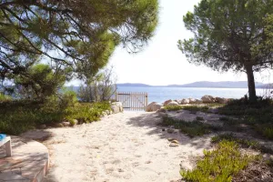 Image of EXCEPTIONAL SITUATION: SEA VIEW AND FEET IN THE WATER