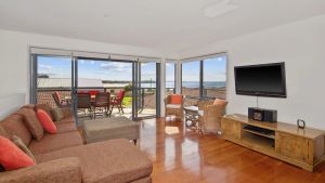 Image of 3@35 Phillip Island Rd - Central location