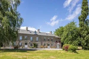 Image of Chateau Pommiers - Four Bedroom Villa, Sleeps 8