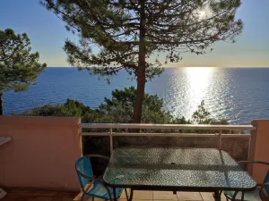 Image of Mini villa with large terrace, superb sea view, quiet and relaxing, sandy beach