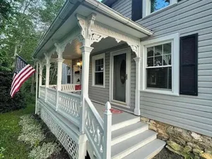 Image of Modern 3BR Country Farmhouse