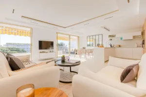 Image of 4-Room Apartment of 96m with a Stunning View