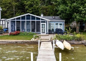 Image of Lakefront cottage- Birch Lake