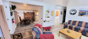 Image of North Of Paradise! Great 2 Bedroom 900 sqft loft