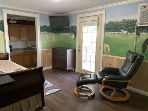 Image of Private studio located on beautiful horse property