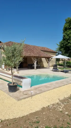 Image of Charming farmhouse surrounded by greenery with view of Monpazier - private pool