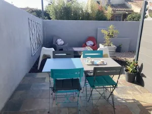 Image of Air-conditioned, fully renovated duplex with private terrace