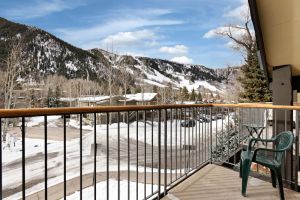 Image of Incredible views in open 2 bedroom condo in Aspen Core! Walk to Gondola.