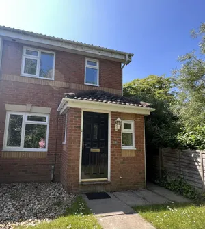 Image of Spacious 3 Bed House in beautiful area of Hampshire