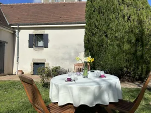 Image of Charming Getaway: Modern Amenities, Nature Trails, Nearby Wine Country, Sleeps 2-4